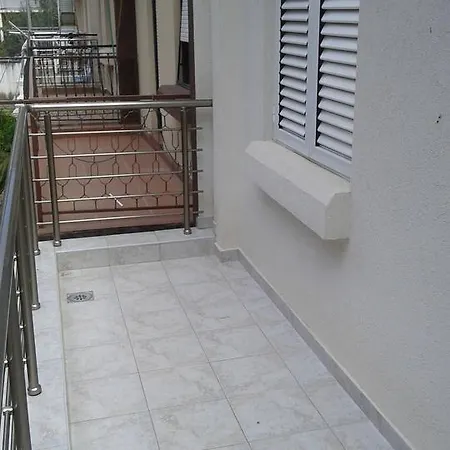 Filip Apartment Budva